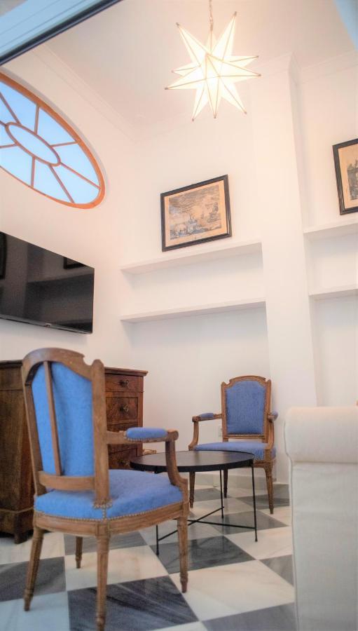 Gatu Premium Apartamento Palacio Oneto Con Jardin Privado " Preferente Mayores De 25 Anos Y Familias " El Puerto de Santa María Exterior foto
