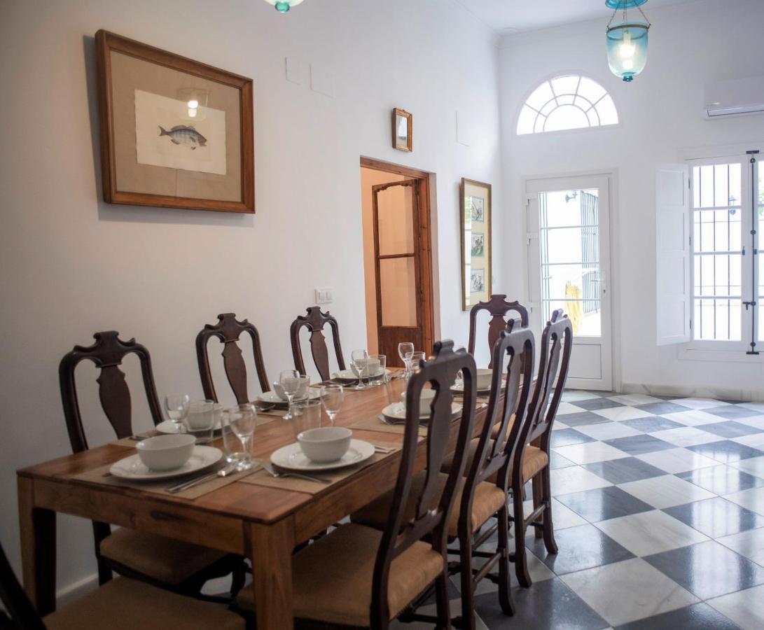 Gatu Premium Apartamento Palacio Oneto Con Jardin Privado " Preferente Mayores De 25 Anos Y Familias " El Puerto de Santa María Exterior foto